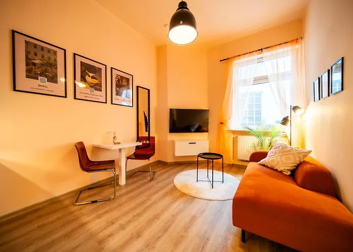 Llr Design Am Bahnhof - Palermo Peach Apartment