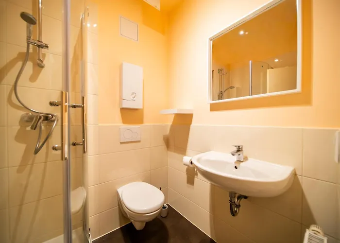 Apartment Llr Design Am Bahnhof - Palermo Peach