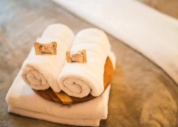 Apartment Llr Design Am Bahnhof - Palermo Peach *